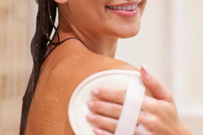 The Benefits of Exfoliating: Why and How to Do It