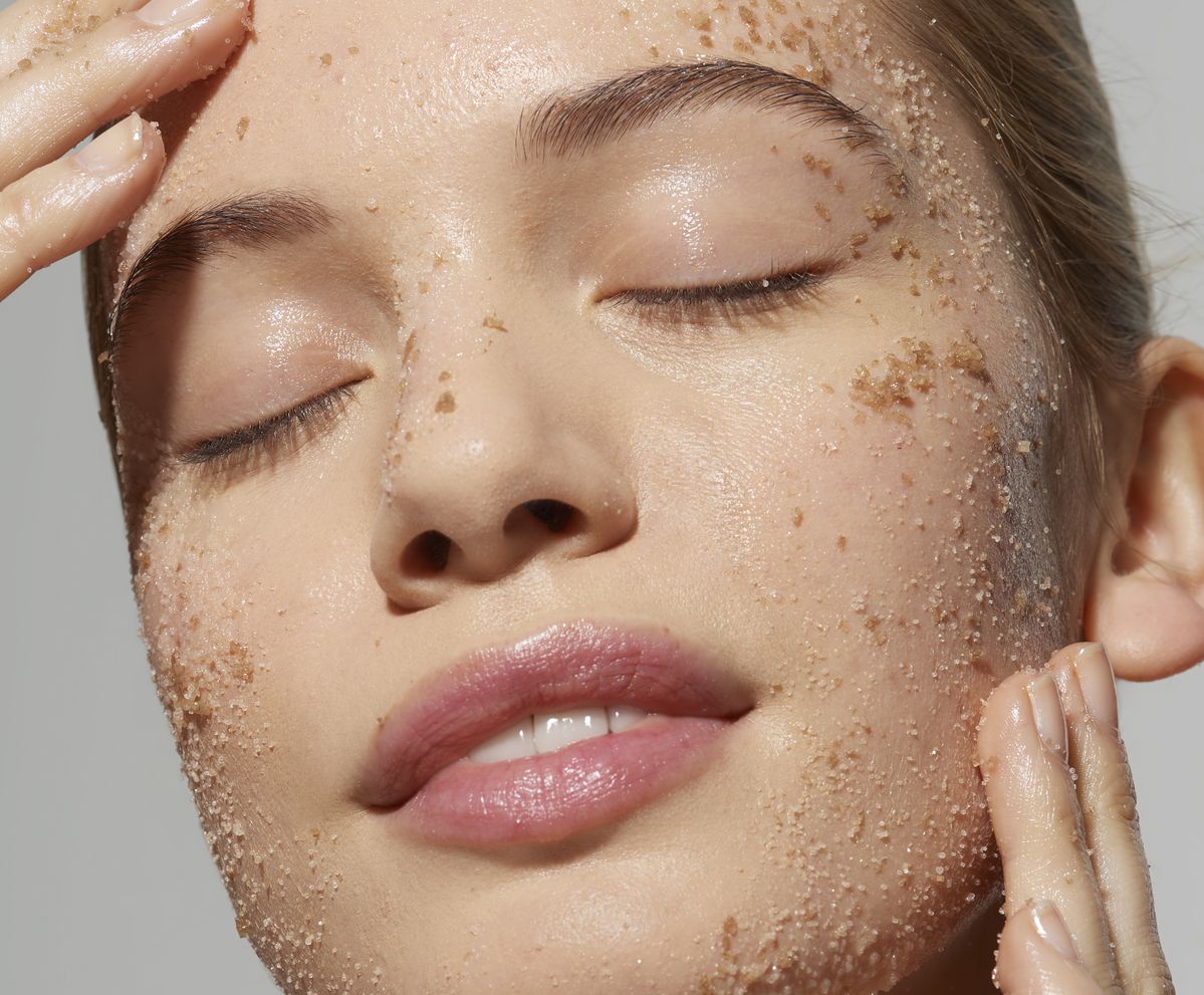 The Importance of Exfoliating: Benefits and Best Practices