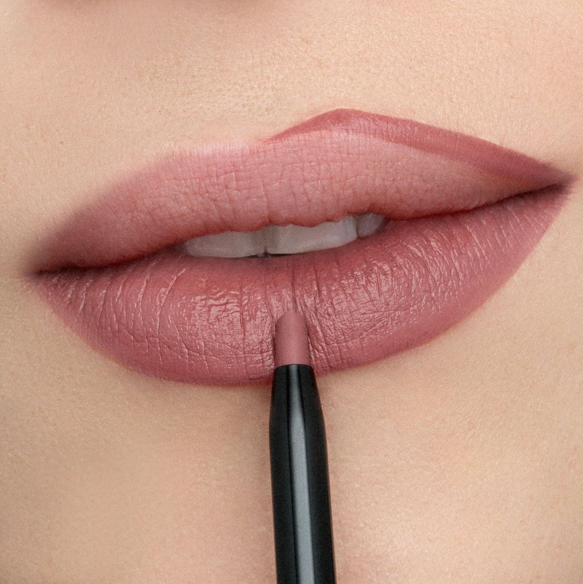 Strategies for Extended Lipstick Wear