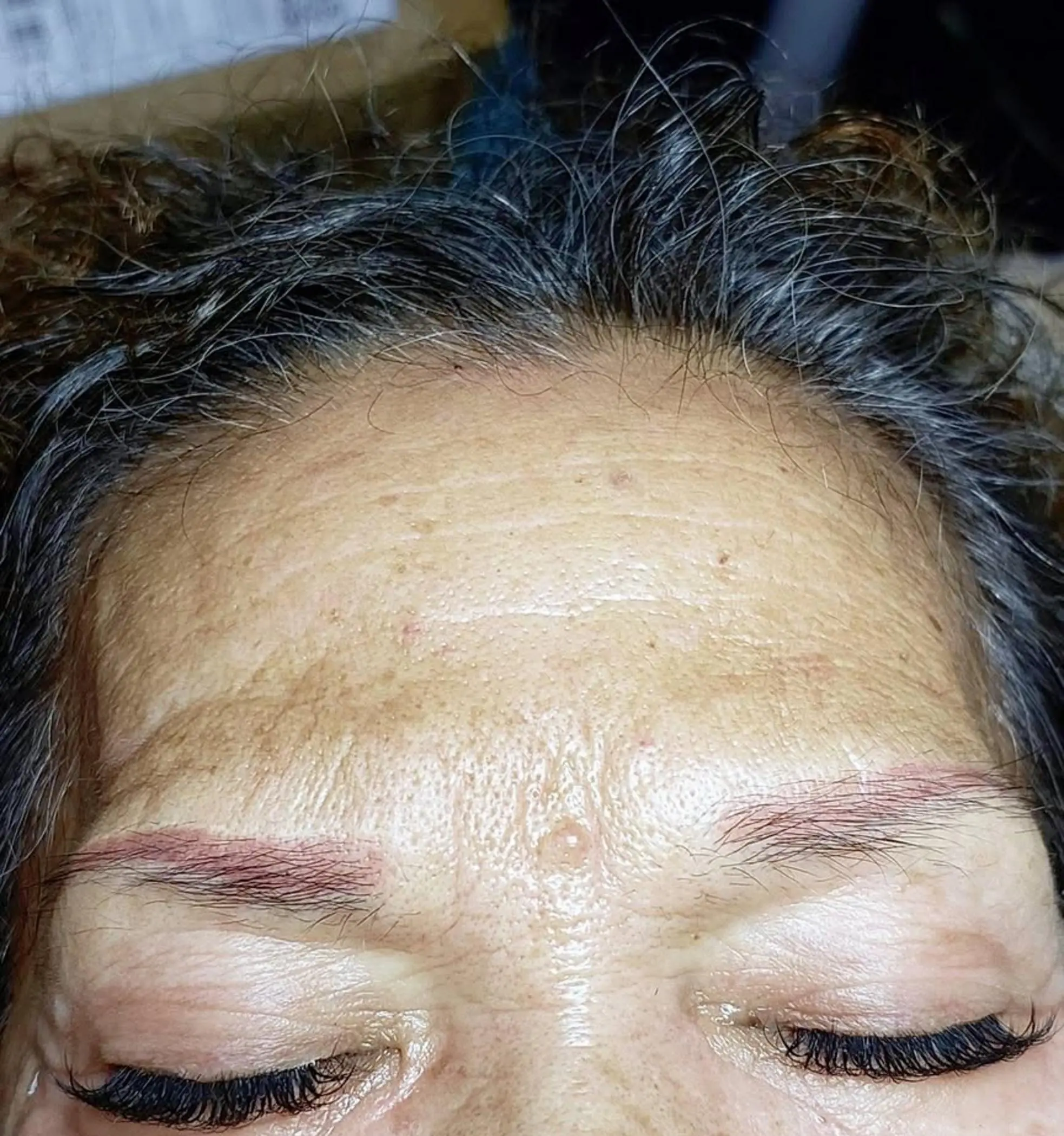 early dry healing stage eyebrow tattoo